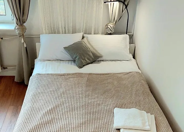 Master Place